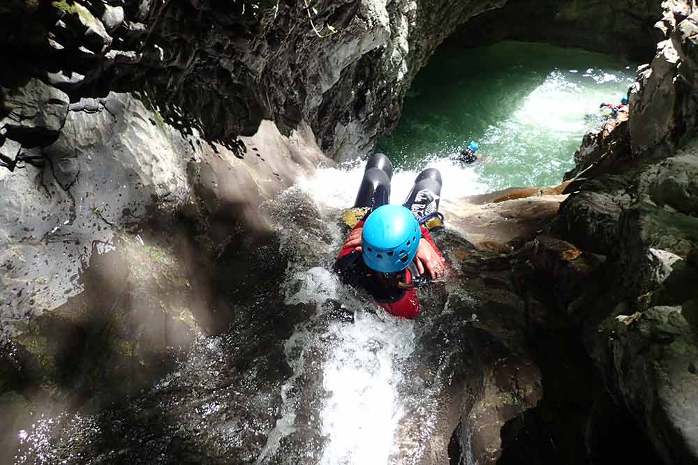 grand toboggan du canyon de montmin canyoning annecy