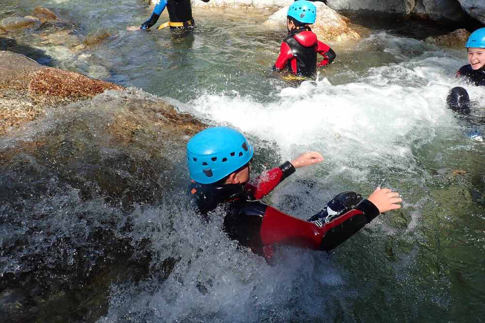 toboggan au canyon eau rousse groupe