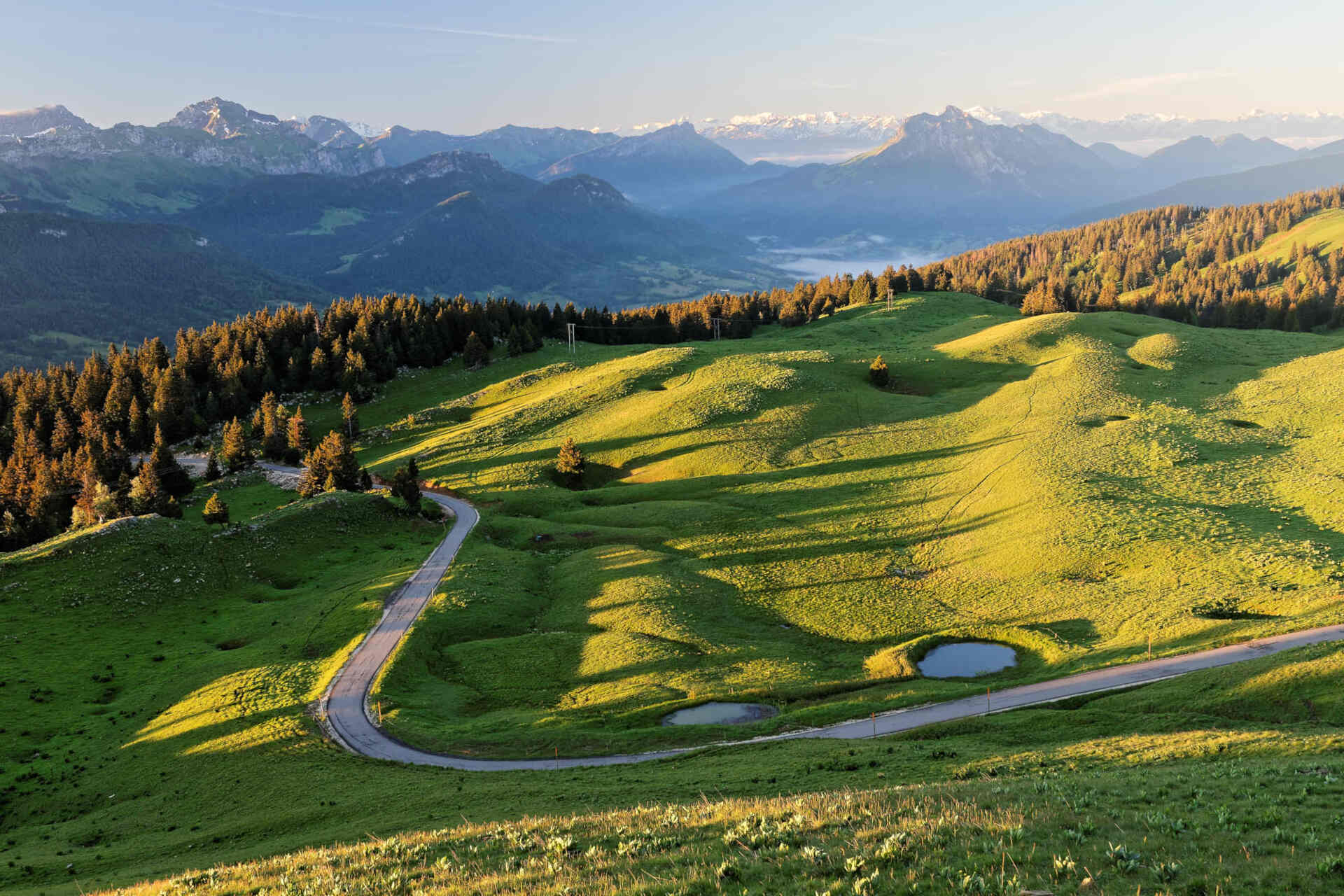 Le semnoz montagne lac annecy